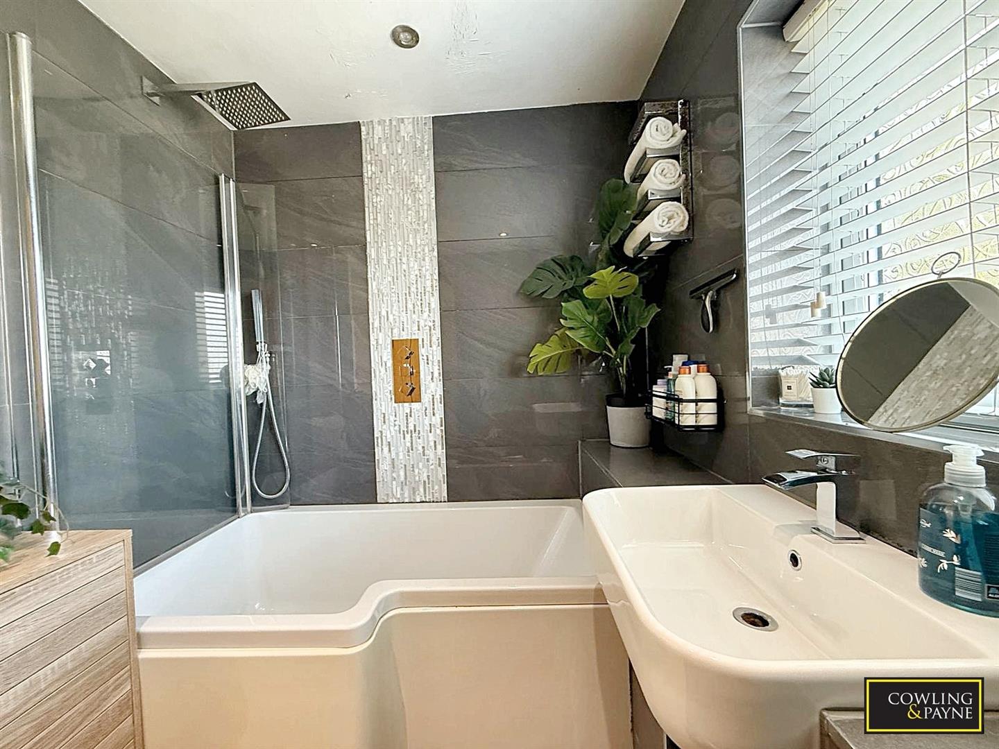 Bridge Road, Wickford